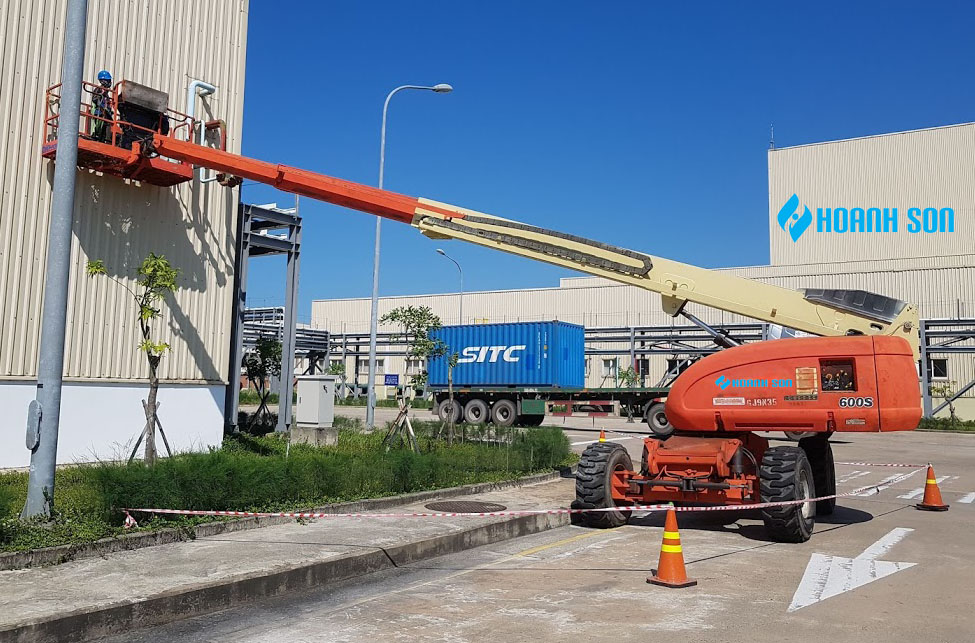 Cho thuê xe nâng người tại Formosa Hà Tĩnh
