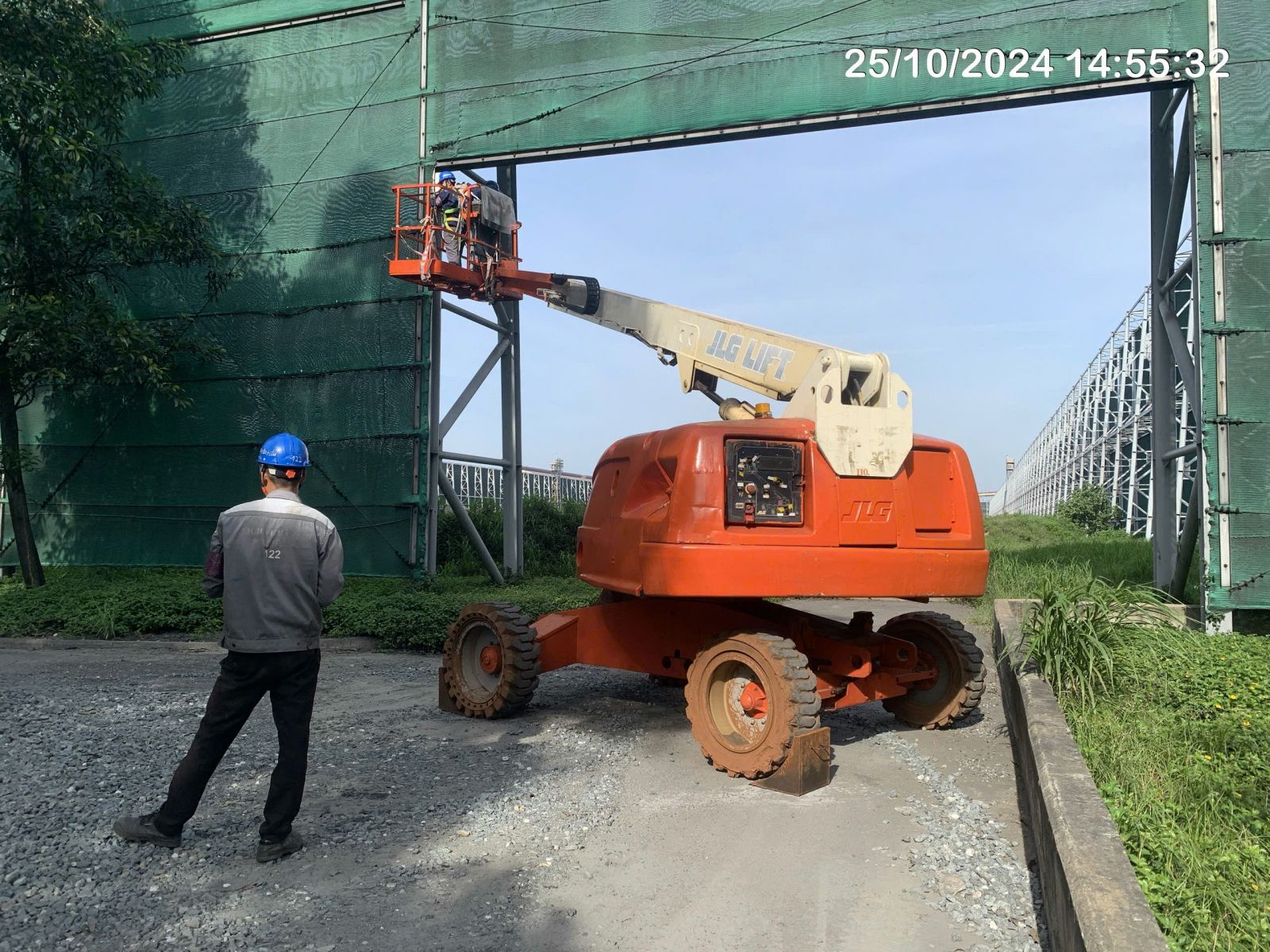 Cho thuê xe nâng người tịa Kỳ Anh Hà Tĩnh 0904399338